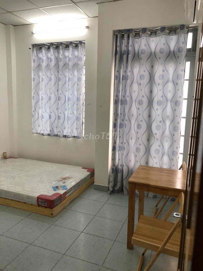 Phòng ban công,tách bếp tại 143/76 Gò Dầu