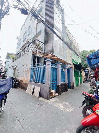 NHÀ TÔN ĐẢN Q4- CĂN GÓC 4 LẦU ĐÚC- 47m2 - KO QH- GIÁ 4 TỶ NHỈNH