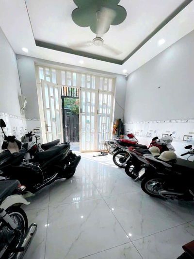 𝐂Ự𝐊𝙂Ấ𝙋-NGAY 𝐃Ầ𝙈𝙎𝙀𝞜 𝑳𝑳𝙌- HẺM 𝙓𝙀𝐇Ơ𝐈 NÉ THÔNG-𝟴𝙋𝐇Ò𝞜𝙂