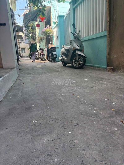 nhà 3 tầng K Đinh Tiên Hoàng