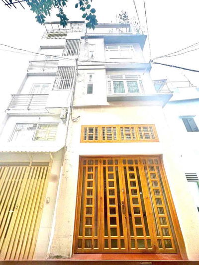 Nhà nguyên căn. 2PN.3WC. Hình và Video thật 100%.