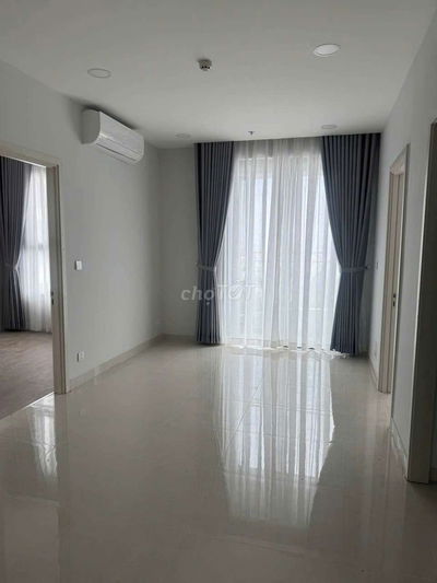 CHO THUÊ CĂN HỘ MỚI 100% CÓ SẴN MÁY LẠNH, BẾP..- 2PN VIEW XỊN Ở NGAY