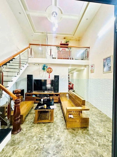 NHÀ  TẦNG CỰC ĐẸP, KIỆT  Ô TÔ TRÁNH, MỚI, VÀO Ở NGAY, BIỂN, TRUNG TÂM