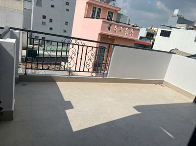 Phòng Riêng. Mới Xây 100%. 2,7 tr  Ngã 4 Hàng Xanh