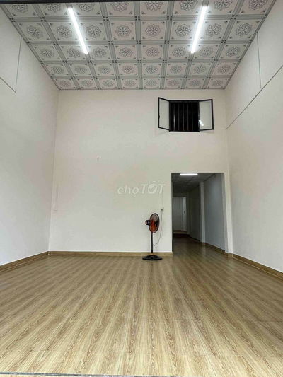 Bán căn nhà 3 phòng ngủ 590tr tại Phừờng Bình Long