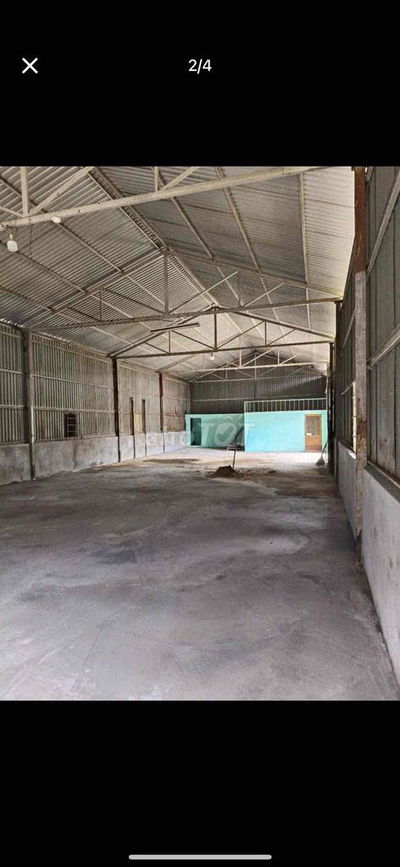 KHO XƯỞNG KHU TÊN LỬA ( 260m2 )