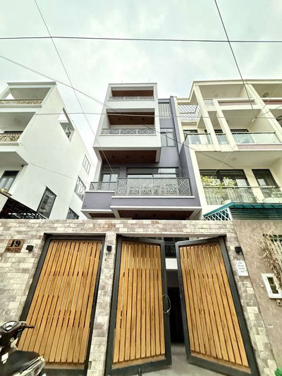Biệt thự mini 7m x 18m. Hầm 3 lầu KDC Hiệp Thành city