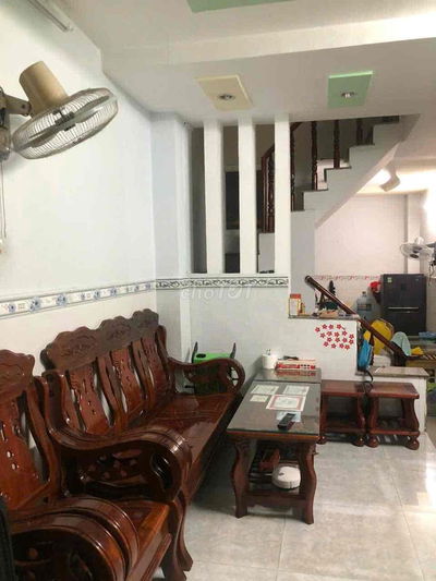 NHÀ MỚI CÓ NỘI THẤT 4*13m 2LẦU 4PN 3WC QUANG TRUNG