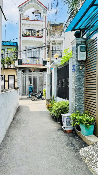 PHÒNG RỘNG, SẠCH SẼ 1,8TR/THÁNG, GIỜ GIẤC TỰ DO, ĐIỆN NƯỚC RIÊNG