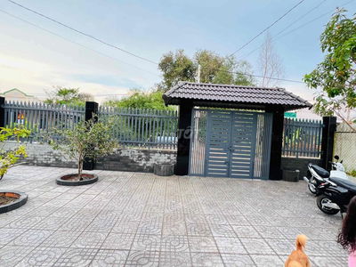Bàn nhà cấp 4 mới sửa Ấp 1 Phú Điền Tân Phú
