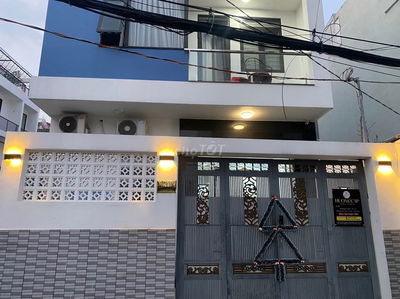 DH VAN LANG CS3, FULL NỘI THẤT, SANG TRỌNG, BAN CÔNG, VIP