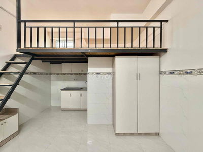 PHÒNG CỬA SỔ TRỜI GẦN NHÀ VĂN HOÁ THIẾU NHI GÒ VẤP