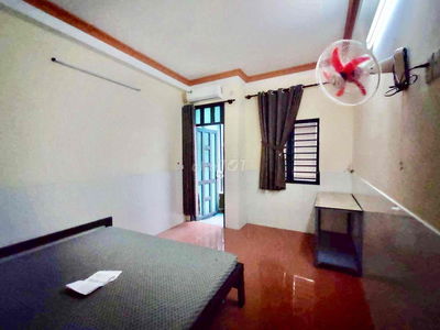 Căn Hộ Cao Cấp, Tiện Nghi,Ko Chung Chủ, Bãi Xe Riêng Có Camera.