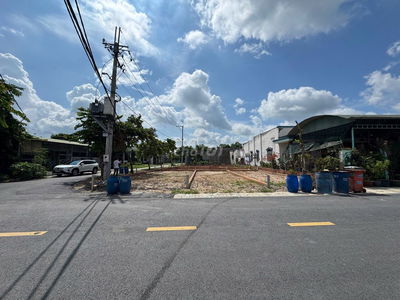 CÁCH QL22 300m, BÁN NHANH LÔ ĐẤT 2MT NHỰA (7,5X26) CHỈ 420TR/ SHR