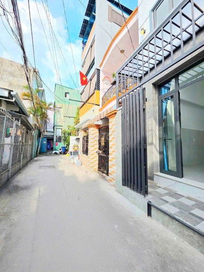 Bán nhà đẹp huỳnh tấn phát