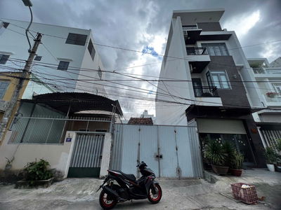 Đất mặt tiền Lê Văn Tám, phước long . Ngang 4m65 , nở hậu 5m79