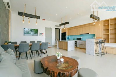GÓC 2 MT CON ĐƯỜNG TRIỆU ĐÔ HOÀNG SA VIEW BIỂN CỰC NÉT ĐỂ ĐẦU TƯ