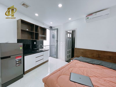 ✨CHO THUÊ PHÒNG TRỐNG LẠI CÓ BAN CÔNG - NỘI THẤT MỚI 100%- GIÁP Q1,Q3✨