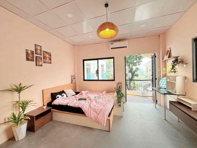 Phòng ban công, xa bếp - Nguyễn Hữu Cảnh, Bình Thạnh gần Q2, Q1, Q3