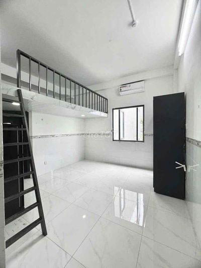 cho thuê phòng trọ có gác rộng ngay tân bình