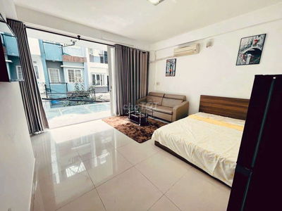CHÍNH CHỦ CHO THUÊ PHÒNG BAN CÔNG RỘNG ~ 40M2 TÁCH BẾP THANG MÁY