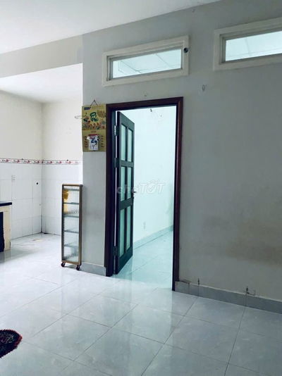 Sổ riêng, không QH, 9X6,cấp 4 ở được,Nguyễn Thị Tươi,Tân Bình,Dĩ An