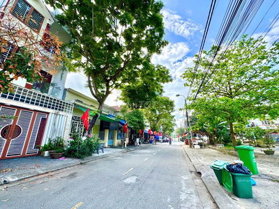 Bán lô đất sạch đẹp 100m2 mặt tiền Mỹ An 18, giá chỉ 8.x tỷ
