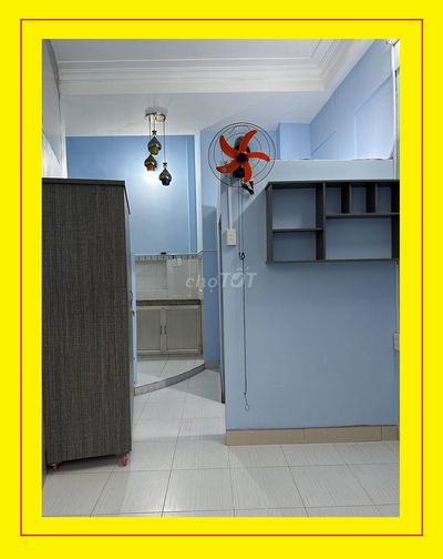 Phòng Nguyên Hồng, tầng trệt, có nội thất