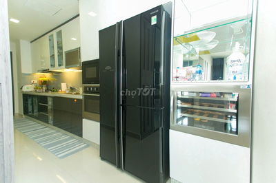 Chính chủ cho thuê cc Tresor, Q4, tầng cao, view đẹp Q1, nội thất CC