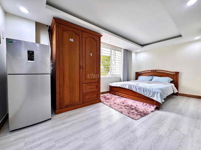 Căn Hộ 1Pn Full Nội Thất Máy Giặt Riêng , Ngay Cầu Thị Nghè Giáp Q1