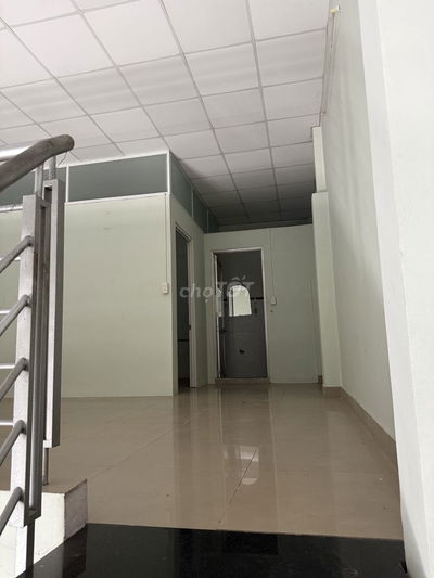 Nhà nguyên căn Tân Thới Nhất, DT: 5x12, đúc lửng