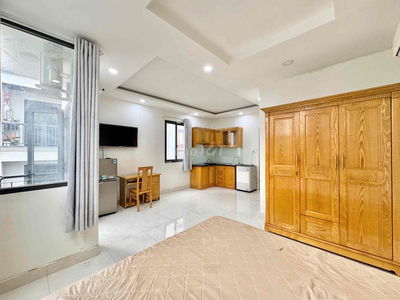 CHO THUÊ CĂN HỘ NGAY BỜ KÈ HOÀNG SA Q3 - NHÀ XE THANG MÁY -35m2 CHUẨN