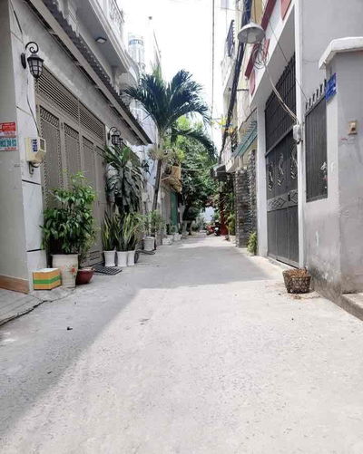 3 TẦNG, 5x14, GIÁ 4.x TỶ,  BỜ BAO TÂN THẮNG, TÂN PHÚ