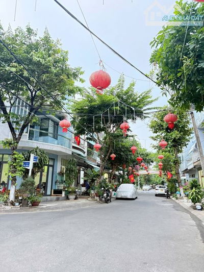Bán nhà 2mặt tiền đường Hóa Sơn Trung tâm quận Hải Châu Đà Nẵng