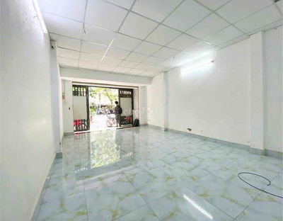 CHO THUÊ NHÀ NGUYÊN CĂN CỰC RỘNG HẺM LỚN