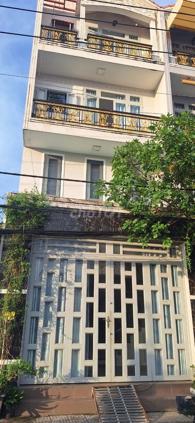 DTSD 200m2 CHÍNH CHỦ BÁN vừa ở vừa kinh doanh tốt, liền kề Phú Mỹ Hưng