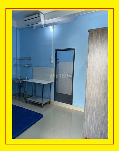 Phòng Nguyễn Xí cũng gần Hutech, full nội thất, lầu 3