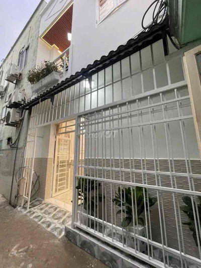 BÁN NHÀ MỚI ĐẸP – VỊ TRÍ ĐẮC ĐỊA NGAY CẦU PHÚ XUÂN – TT. NHÀ BÈ