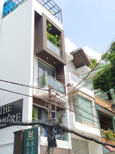 SIÊU PHẨM TOÀ CHDV 28P - DÒNG TIỀN 10% - 6X25M ĐỐI DIỆN ETOWN CỘNG HOÀ