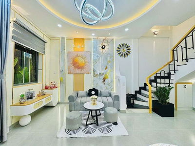 SIÊU PHẨM - NỘI THẤT SANG XỊN - SỔ VUÔNG VỨC Thích Quảng Đức phường 5l