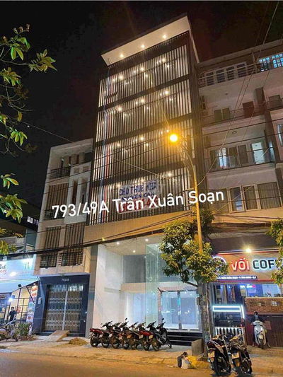 Cho thuê officetel ngay sau sunrise city view diện tích 120m2