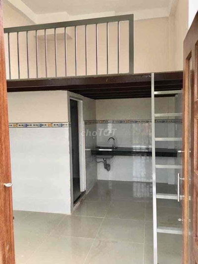 PHÒNG TRỌ SAU ĐẠI HỌC NGUYỄN TẤT THÀNH Q12