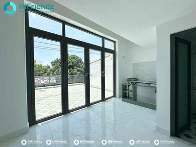 Duplex có cửa sổ rộng đón nắng siêu đẹp ngay Lê Văn Việt, Thủ Đức