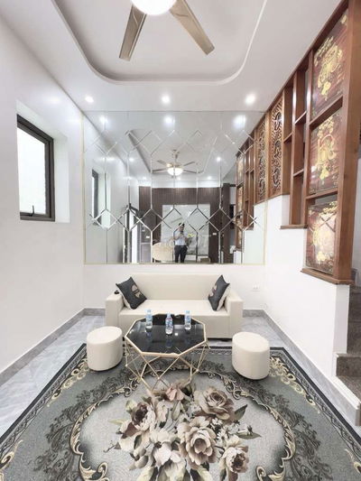 🏡 TRUNG TÂM HOÀNG MAI – LÔ GÓC – Ô TÔ ĐỖ CỔNG – GIÁ 2.8 tỷ
Nhà 3 tầng