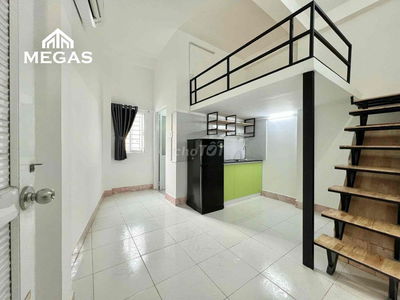 DUPLEX 30m2 CỬA SỔ TRỜI - GẦN VÒNG XOAY DÂN CHỦ