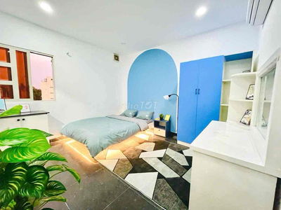 CHO THUÊ PHÒNG CỬA SỔ GIÁ RẺ THANG MÁY TIỆN NGHI GẦN BÙI VIỆN QUẬN 1