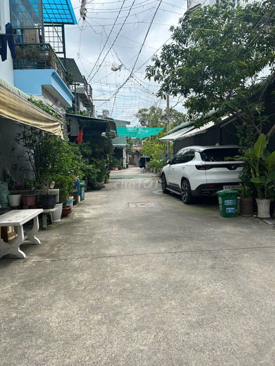 Bán Nhà vị trí đẹp, Hẻm ô tô, NGUYỄN THỊ BÚP-Q12, DT 42m2, chỉ 4.x tỷ.