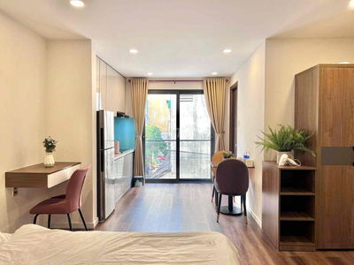 CHO THUÊ CĂN HỘ BAN CÔNG FULL NỘI THẤT ĐẸP GẦN CHỢ TÂN ĐỊNH QUẬN 1