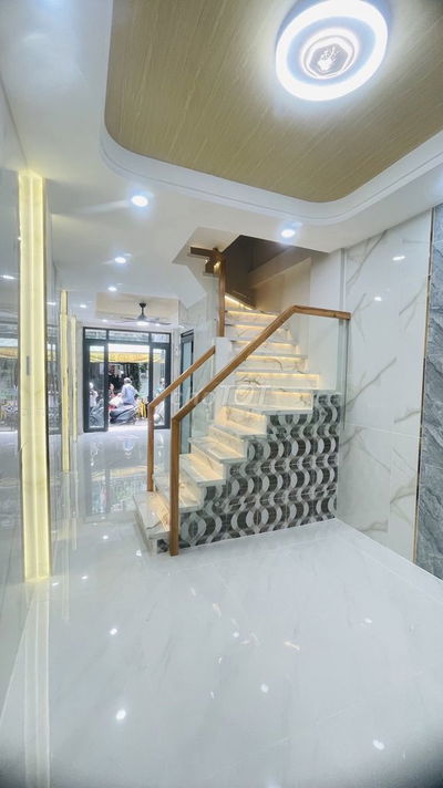 Bán Nhà HXH Ni Sư Huỳnh Liên P.10  T.Bình3Tầng32m2(3.1m x 11m)4,7Tỷ TL