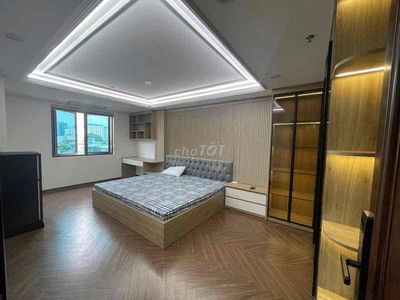 CỰC HIẾM! Vip Cầu Giấy, sát phố, ngõ thông, kinh doanh, vị trí đắc địa